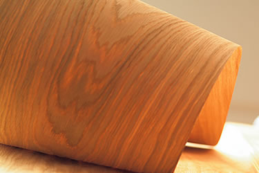 Gỗ Veneer khác gỗ tự nhiên và gỗ công nghiệp Melamine như thế nào 